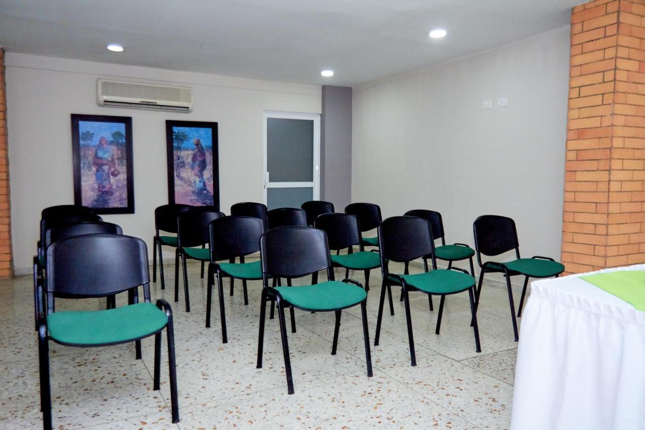 Hotel Torre Del Prado بارانكويلا المظهر الخارجي الصورة
