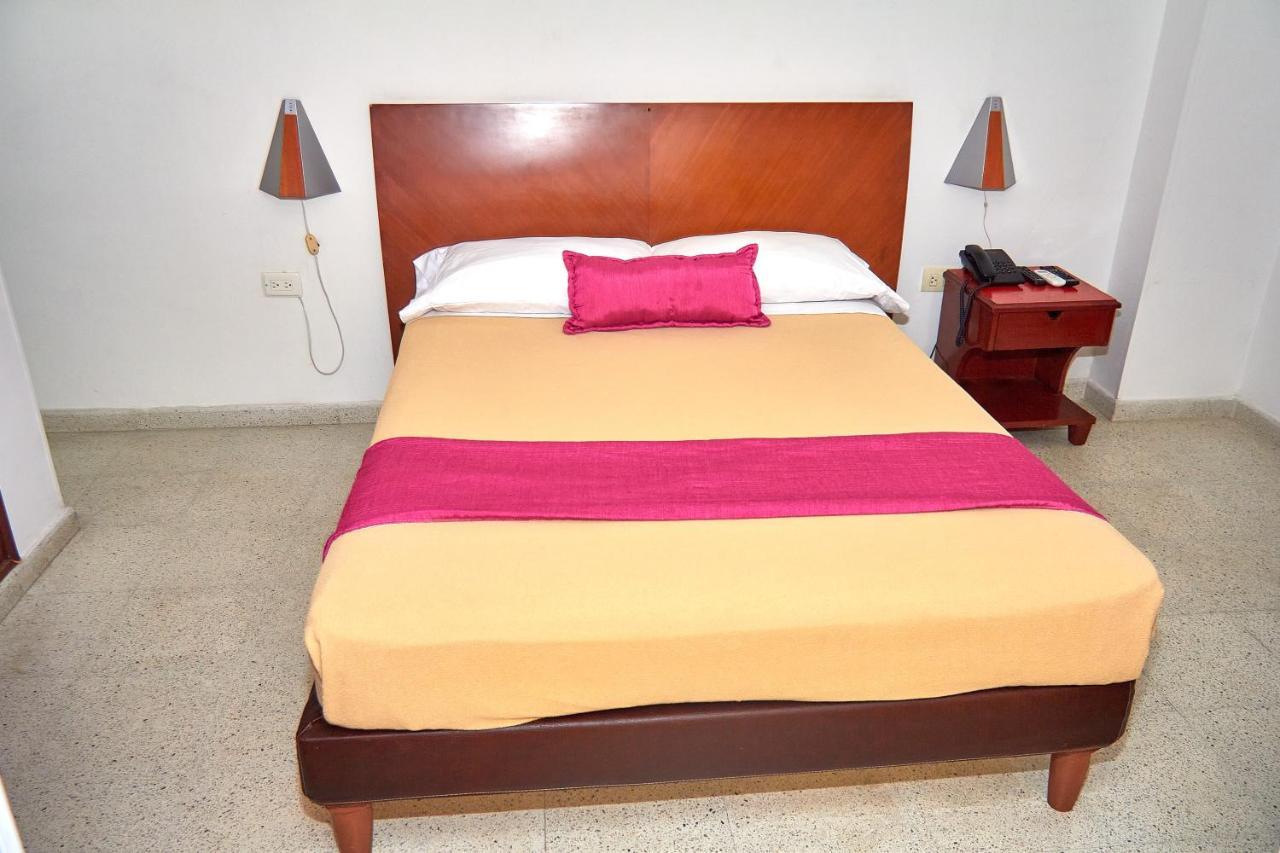 Hotel Torre Del Prado بارانكويلا المظهر الخارجي الصورة